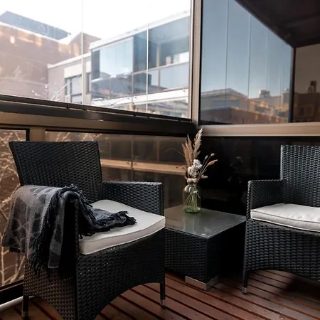 2ndhomes Cozy High-quality Studio In Kluuvi With Balcony 赫尔辛基