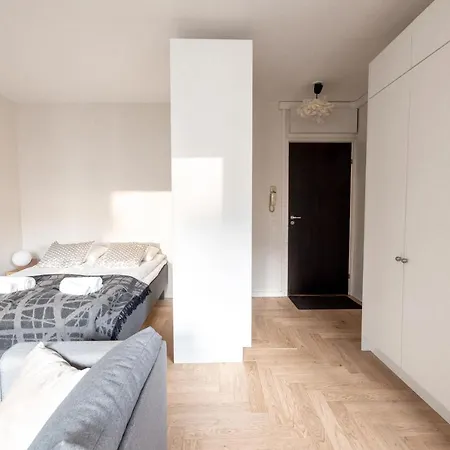 2ndhomes Cozy High-quality Studio In Kluuvi With Balcony 公寓 赫尔辛基