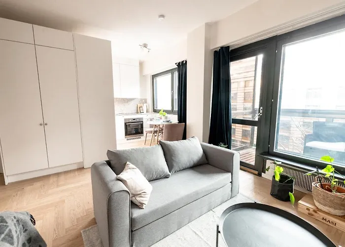 2ndhomes Cozy High-quality Studio In Kluuvi With Balcony *