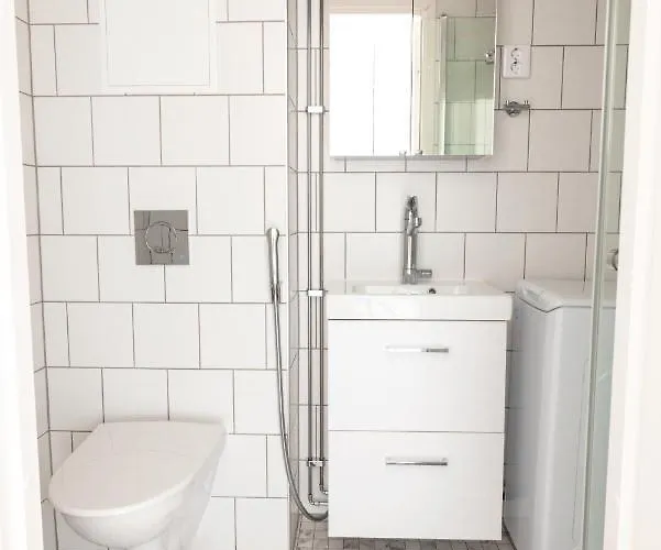 2ndhomes Cozy High-quality Studio In Kluuvi With Balcony